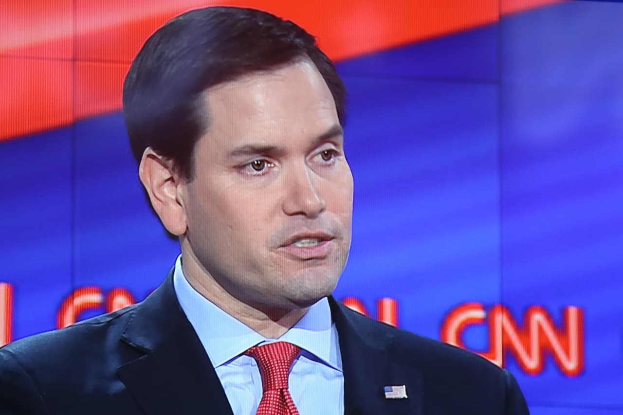 Los argumentos no sólo se expresan con palabras, la gesticulación también tienen mucho significado