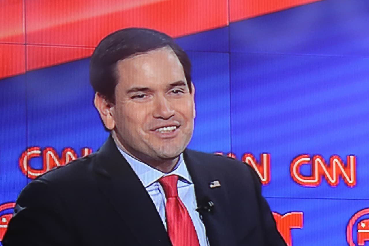 Los argumentos no sólo se expresan con palabras, la gesticulación también tienen mucho significado