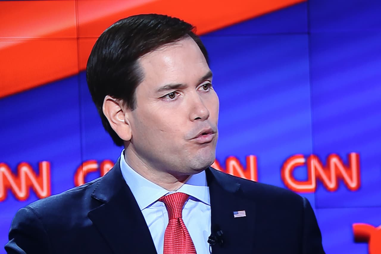 Los argumentos no sólo se expresan con palabras, la gesticulación también tienen mucho significado