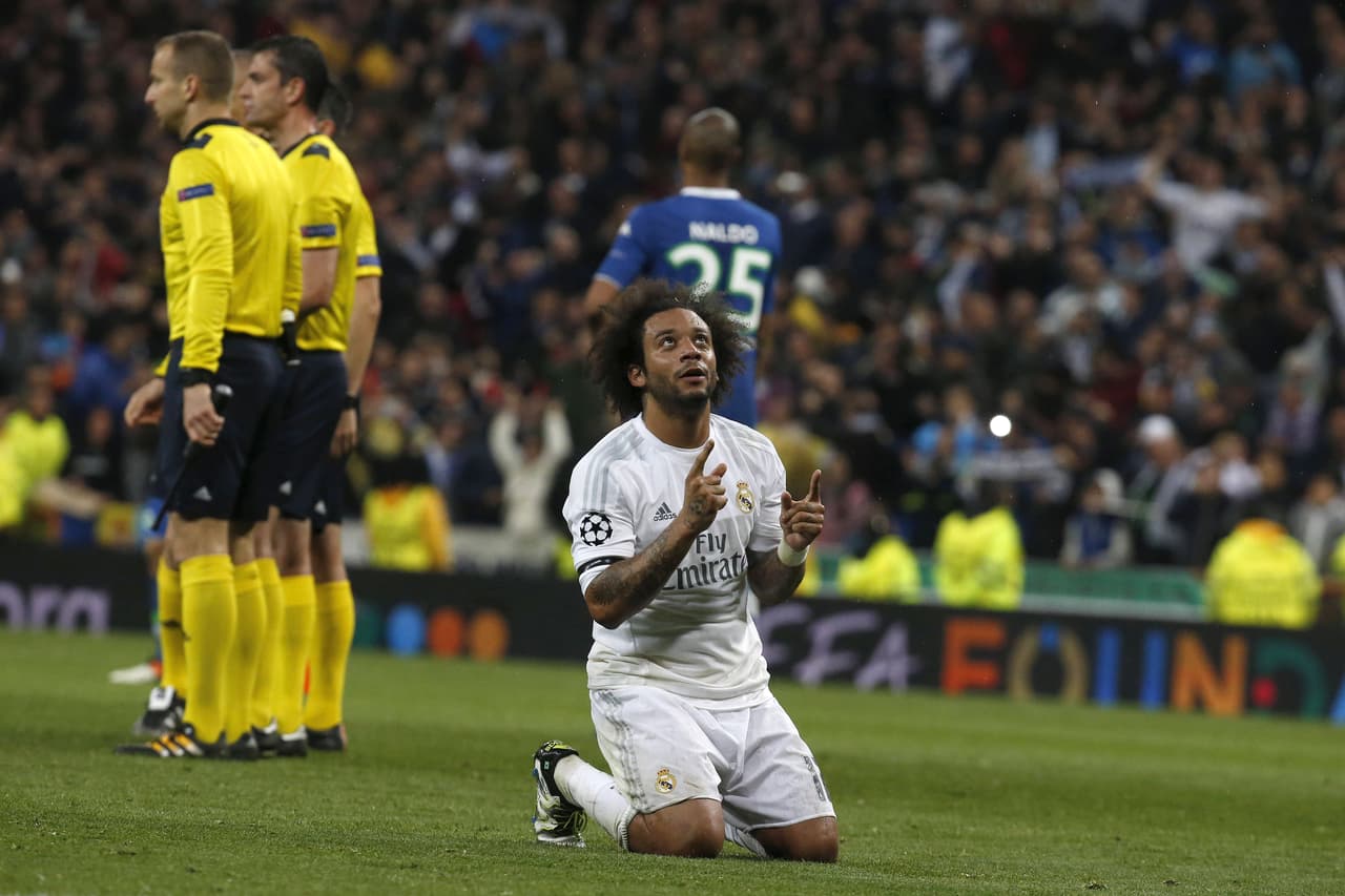 En la parcela contraria el amo y señor fue Marcelo que no se cansó de intentar ir al frente y desgastar al cuadro germano con su inagotable ida y vuelta.