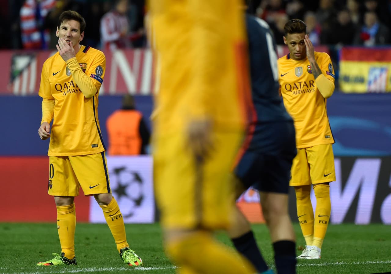 Finalmente Messi fue el encargado de rematar pero el balón pasó muy por arriba de la portería de Oblak que vio alejarse el peligro.