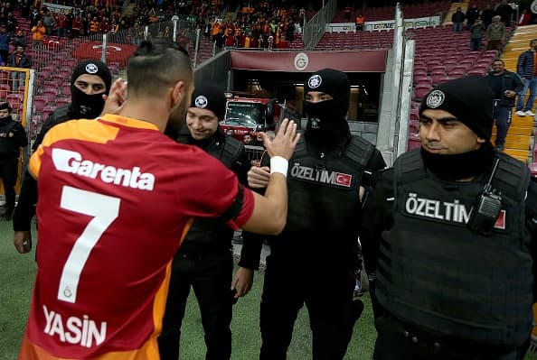 El Galatasaray es rival acérrimo del Besiktas pero eso es lo de menos.
