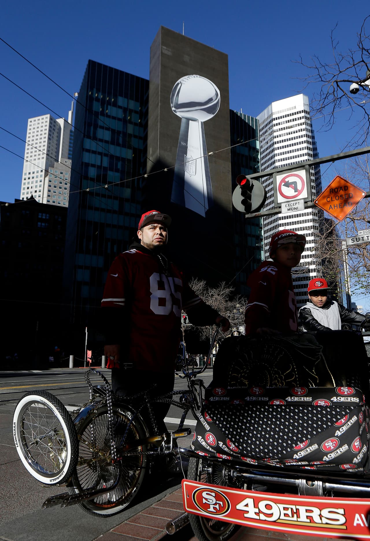 Con motivo del aniversario 50 del juego más importante en la NFL, la ciudad de San Francisco nos muestra lo mejor que tiene para esta celebración, he aquí las mejores imágenes.