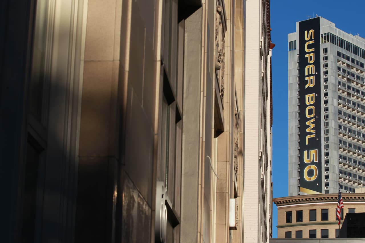 Con motivo del aniversario 50 del juego más importante en la NFL, la ciudad de San Francisco nos muestra lo mejor que tiene para esta celebración, he aquí las mejores imágenes.