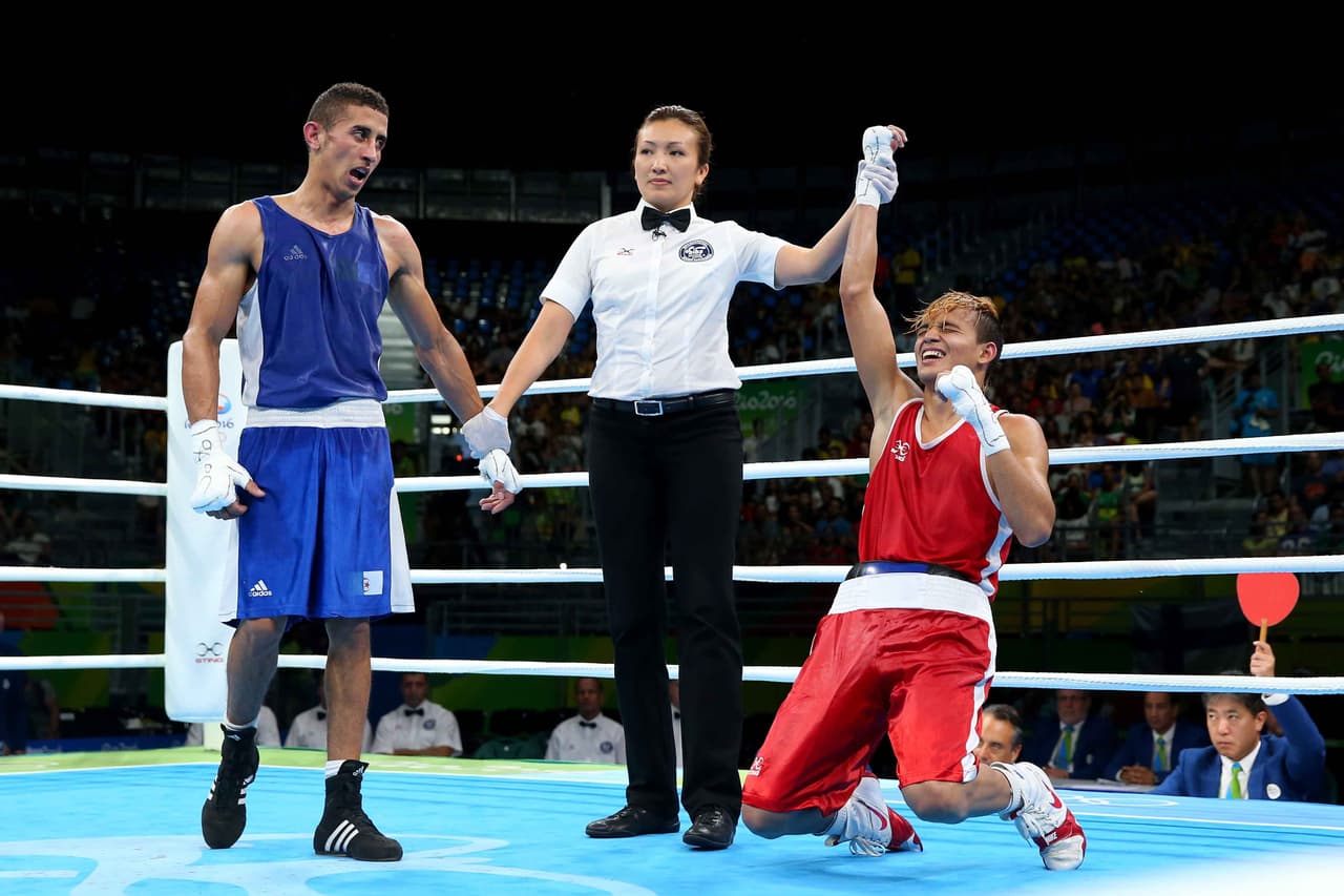 El peso mosca venezolano Yoel Finol derrotó por decisión unánime al argelino Mohamed Flissi y aseguró medalla en el torneo de boxeo de los Juegos Olímpicos de Río de Janeiro 2016.