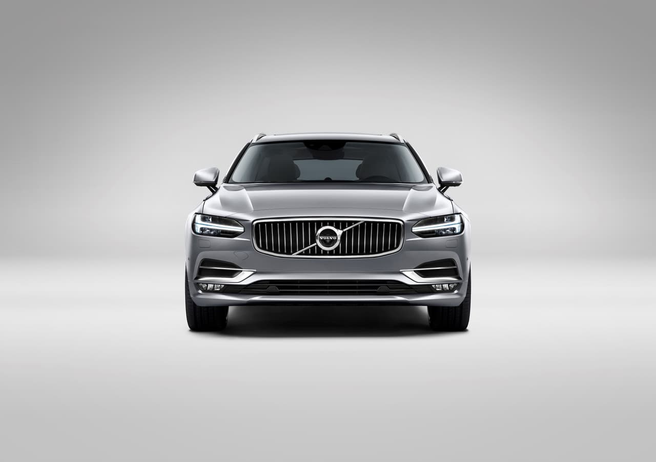 La Volvo V90 2017 comparte su diseño frontal con el nuevo Volvo S90