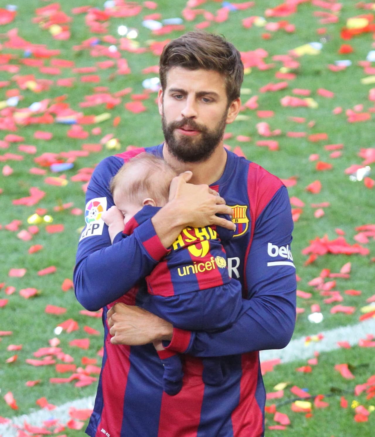 Sasha está bellísimo, es idéntico a su papi.