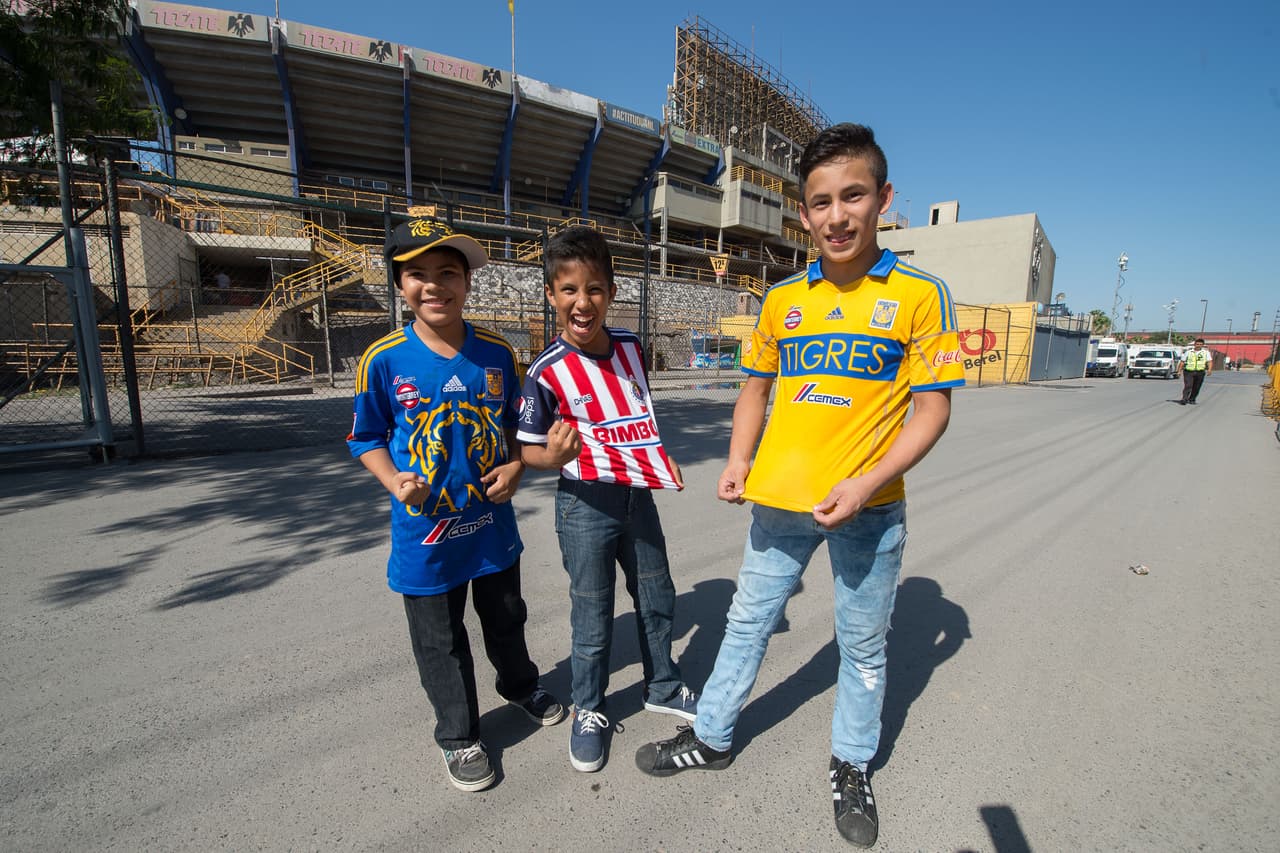 El Estadio Universitario vibró con el partido de ida en la Gran Final del fútbol mexicano. La afición de Tigres se hizo sentir como sólo ellos saben hacerlo.