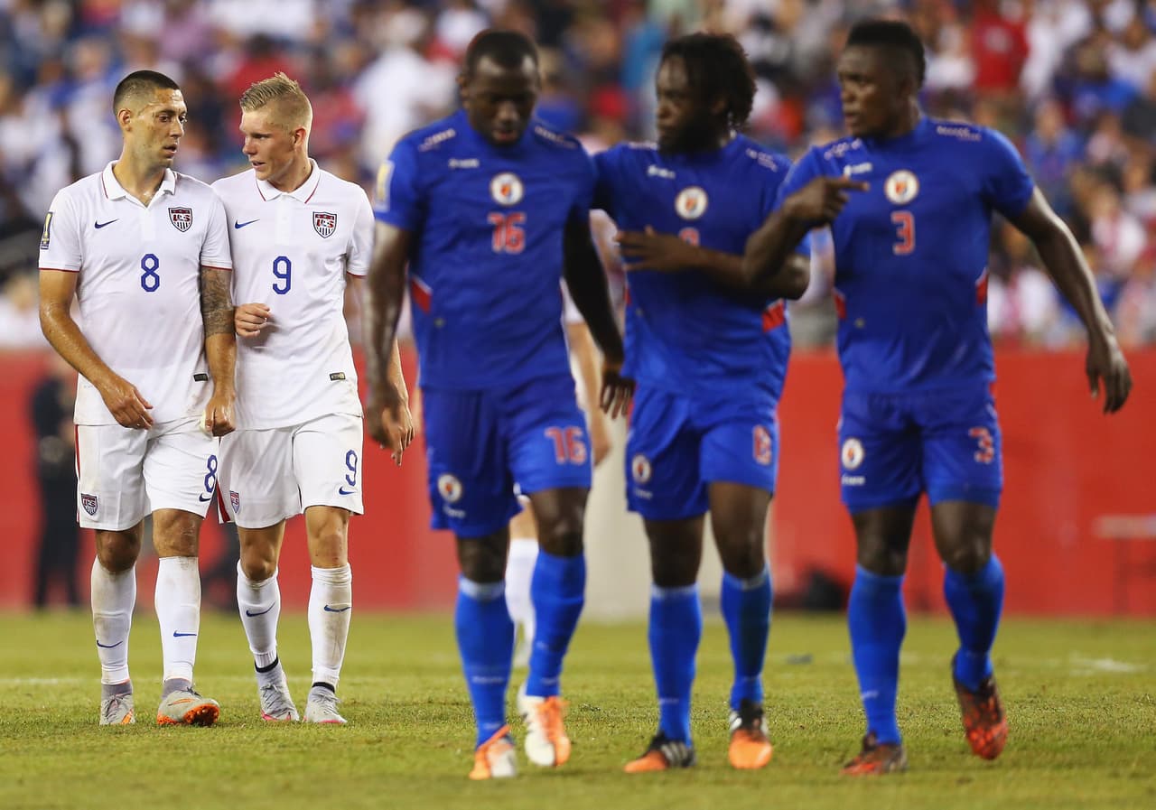 Además fue Campeón de la Copa Concacaf en 1973, que le valió para clasificar a Alemania 74, y en el 2007 fue campeón de la Copa Caribe. En 1979 también se coronó en el campeonato de la CFU (Unión Caribeña de Fútbol).