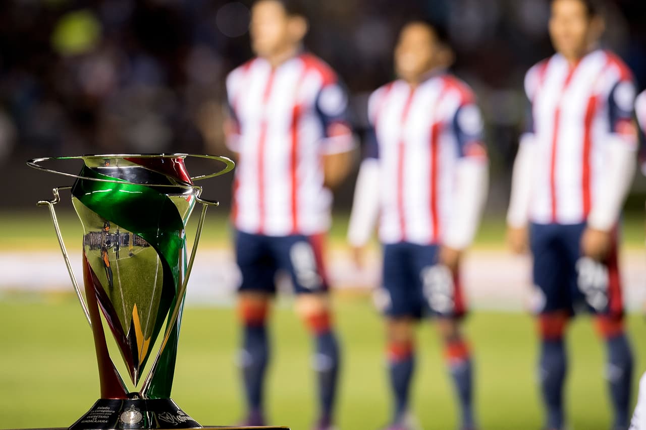 Por primera vez desde que regreso la Copa MX al fútbol mexicano habrá más equipos de primera división que del ascenso, debido a la salida de México del torneo de Conmebol que obligó que América, Chivas, y Xolos se integraran al torneo para que el máximo circuito aporte 15 equipos por 12 del Ascenso MX.