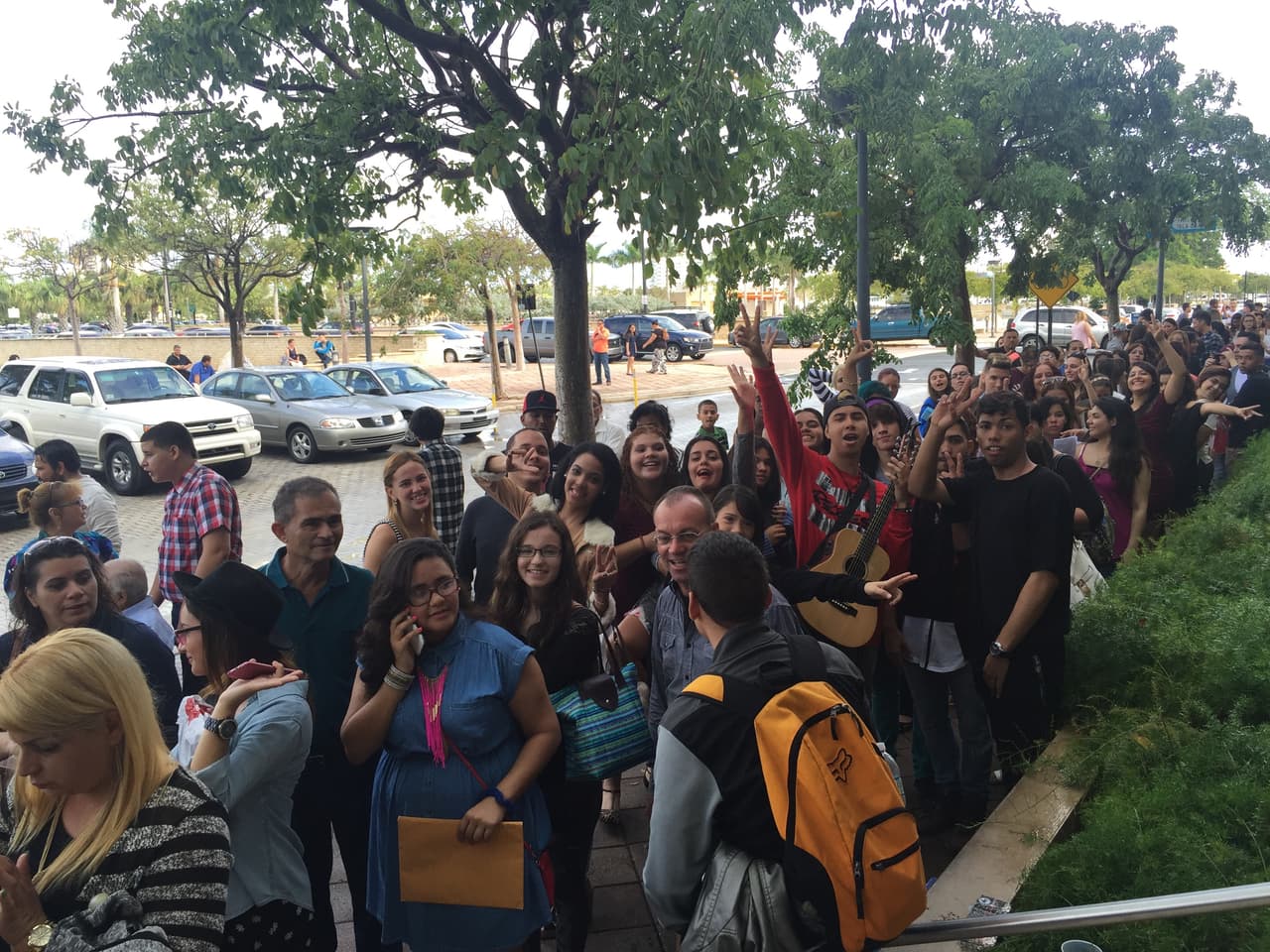 Chicas y chicos con talento llegaron de toda la isla, rompieron récord de asistencia y hasta la lluvia soportaron, así fue como los boricuas dejaron claro que vienen fuerte en la segunda temporada de La Banda.