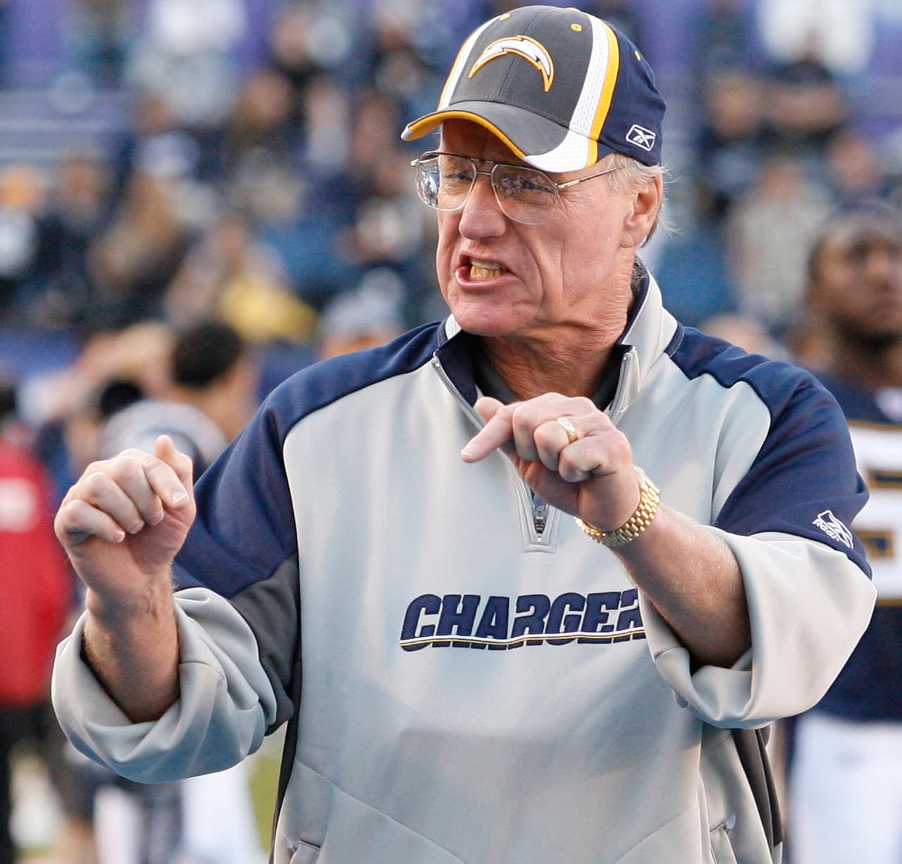 Marty Schottenheimer (2002-2006) (47 victorias, 33 derrotas).