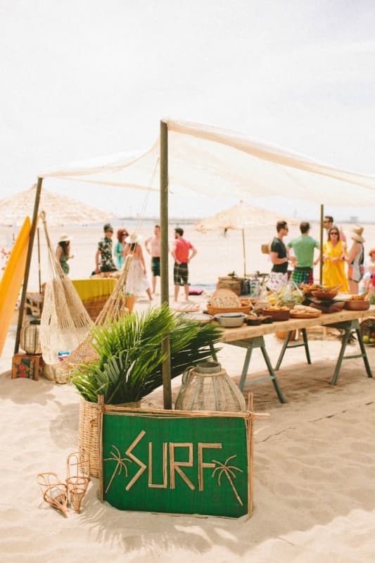 Heirloom LA (Los Ángeles) // Si lo que quieres es algo casual, sin pretensiones pero bien realizado, el buffet de tacos es uno de sus menús más solicitados para las bodas playeras.