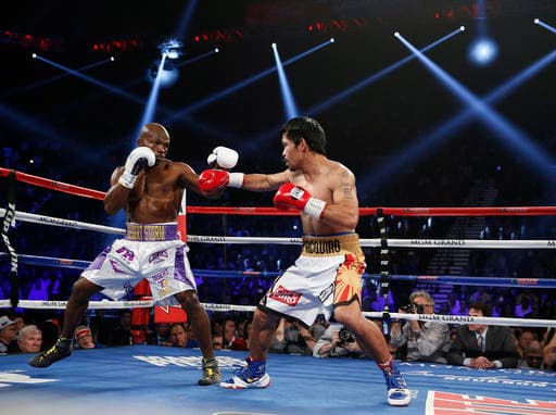Manny Pacquiao dominó a Timothy Bradley y lo venció por decisión unánime en lo que sería su última pelea como boxeador profesional.