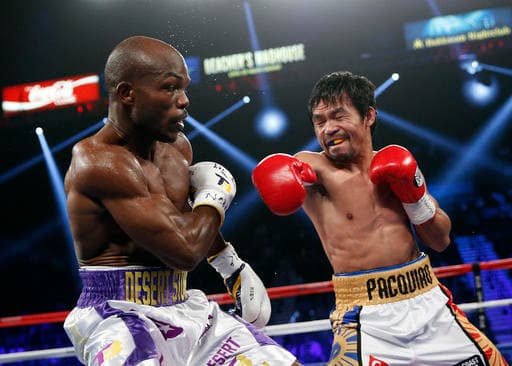 Manny Pacquiao dominó a Timothy Bradley y lo venció por decisión unánime en lo que sería su última pelea como boxeador profesional.