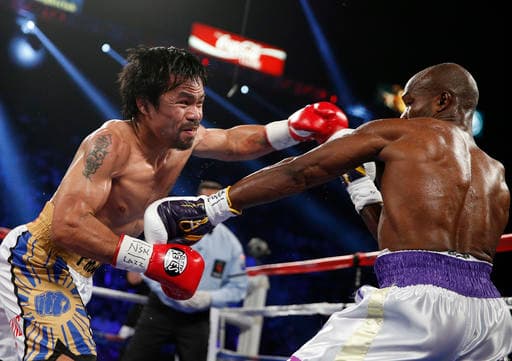 Manny Pacquiao dominó a Timothy Bradley y lo venció por decisión unánime en lo que sería su última pelea como boxeador profesional.