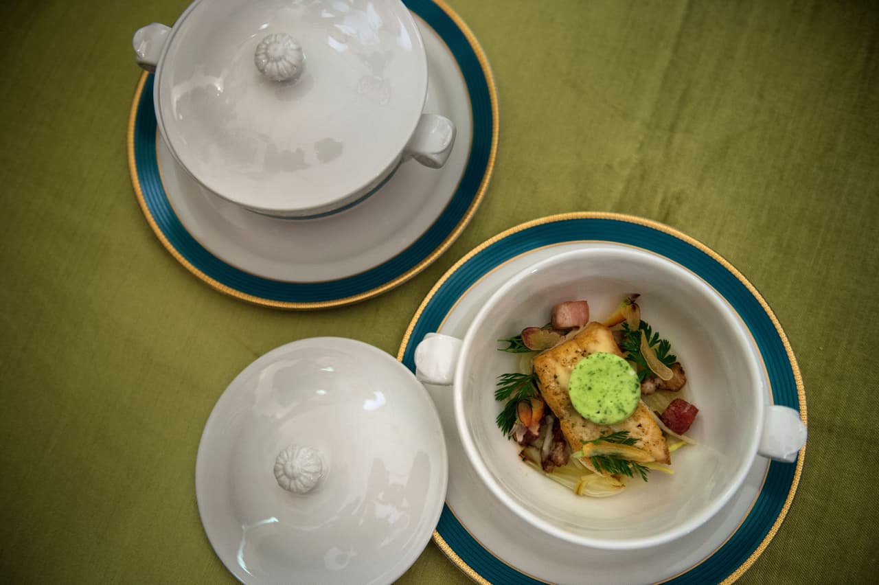 Para el primer tiempo de la cena se servirá este plato, un rodaballo de Alaska