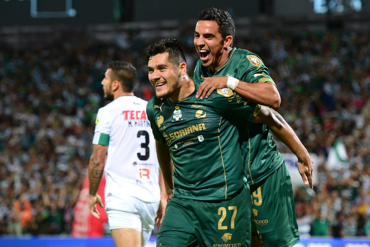 Javier Orozco: El delantero acaparó los reflectores con su póker de goles en la final del Clausura 2015, pero fuera de ahí pasó desapercibido en el departamento de goleo consiguiendo 2 tantos en el más reciente torneo siendo parte del fracaso de Santos.