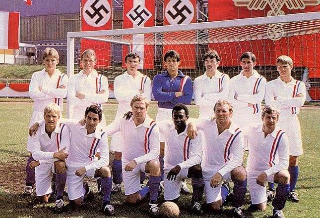 Sin embargo, su participación más recordada fue en la película "Escape a la Victoria" de 1981, donde también actuaron Bobby Moore y Osvaldo Ardiles, entre otros. Sylvester Stallone fue uno de los protagonistas.