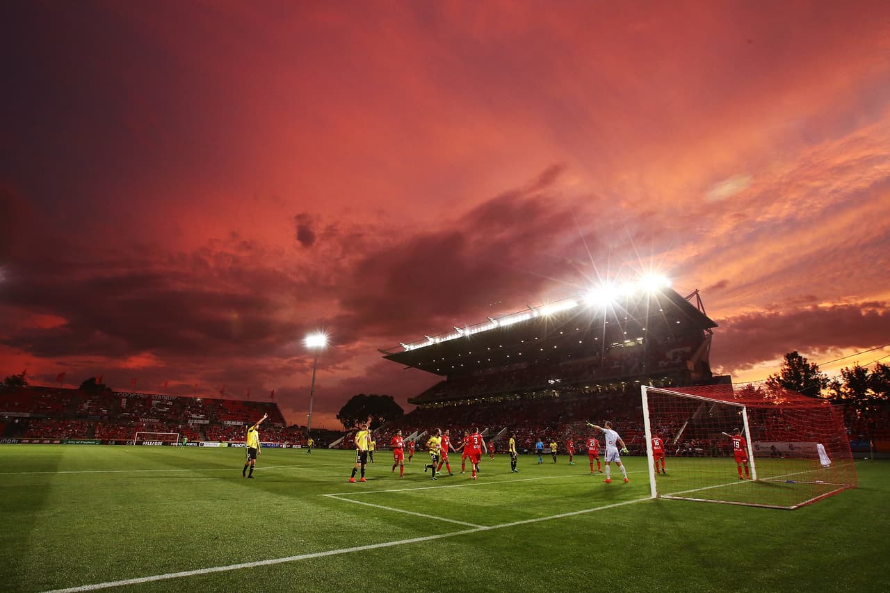 El fútbol en Australia ha tenido un crecimiento en los últimos años, más desde que ese país participa en los torneos con países asiáticos.