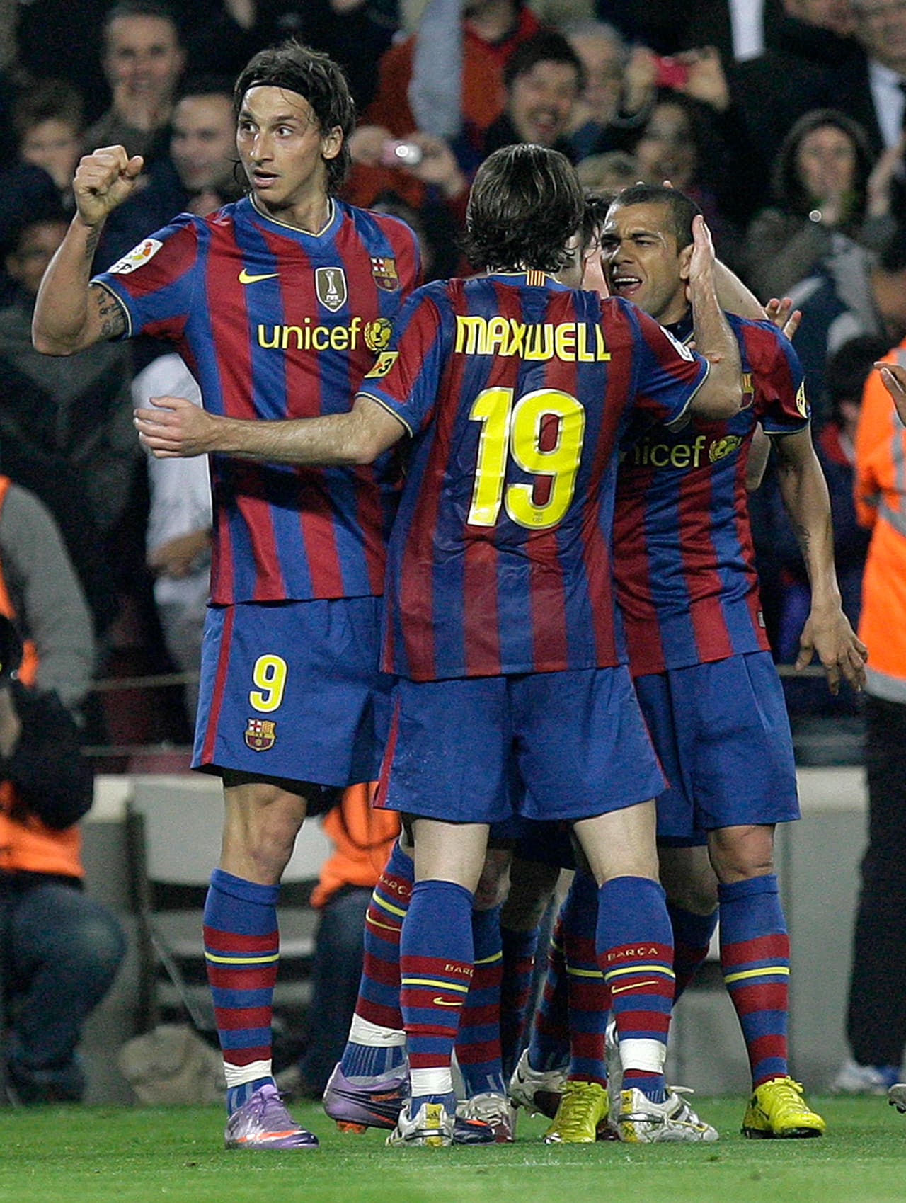 En su única temporada en el Camp Nou, Ibrahimovic anotó 16 goles en liga española.