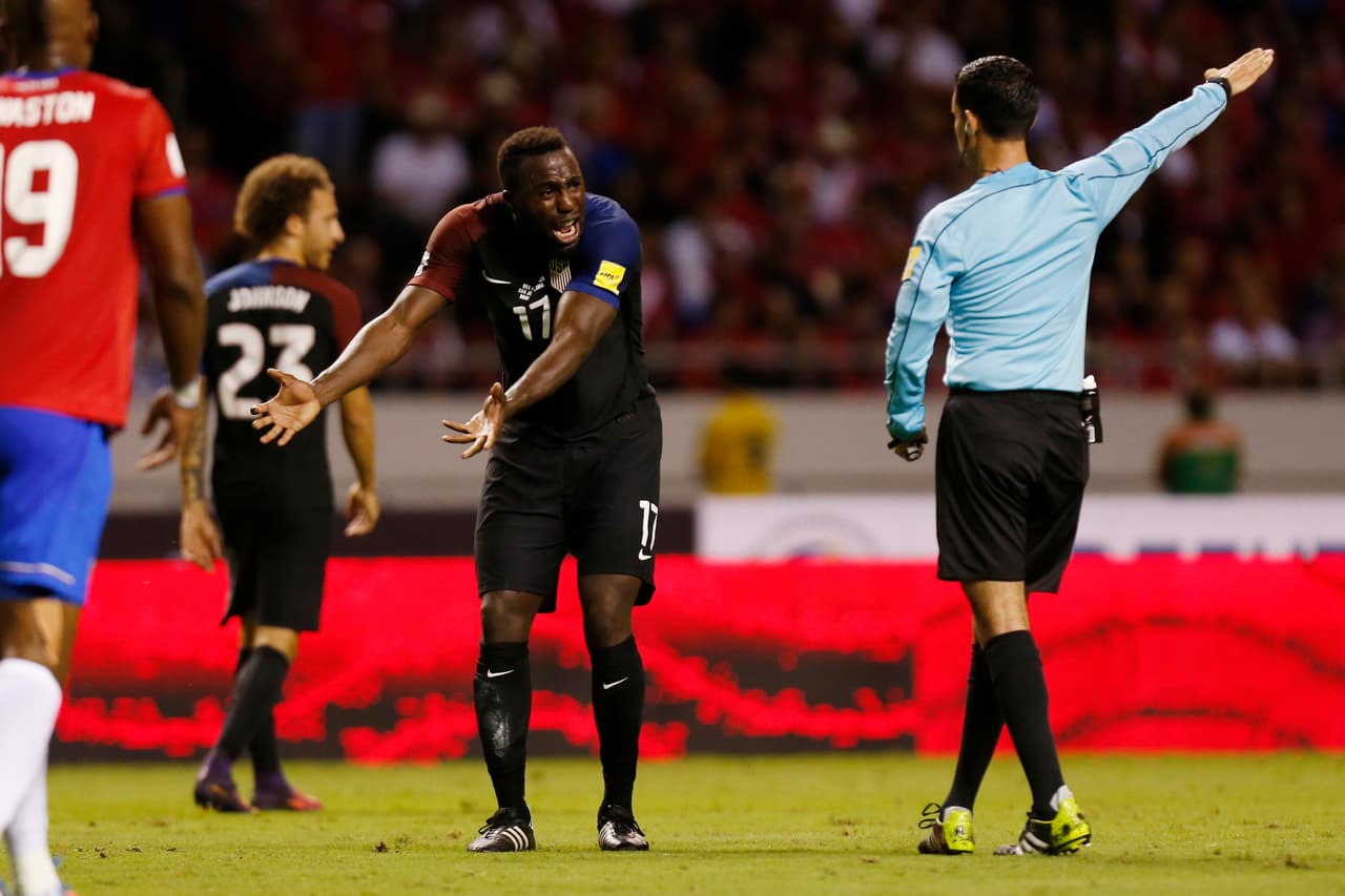 Estados Unidos se vio ampliamente superado frente a los 35.000 aficionados que llenaron el Estadio Nacional de San José.