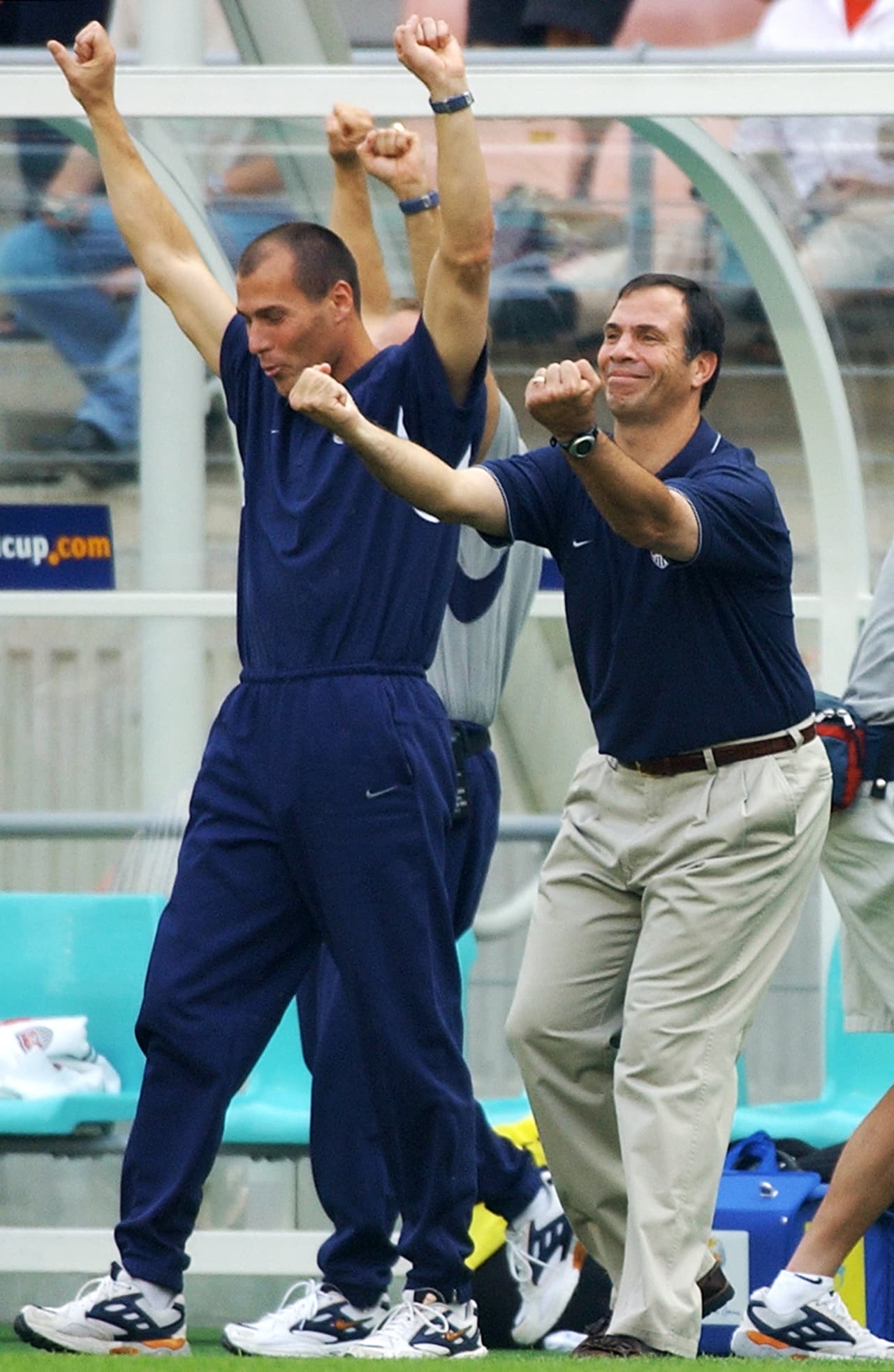 El equipo logró bajo la batuta de Arena su mejor participación desde 1930, en el primer Mundial en Uruguay cuando ocuparon el tercer lugar entre 13 participantes. Lo del mundial asiático fue un paso histórico para Estados Unidos.