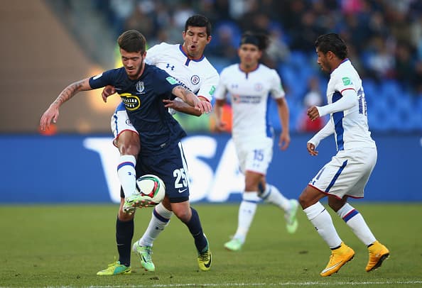 Tavano enloqueció a los zagueros cruzazulinos en Marruecos.