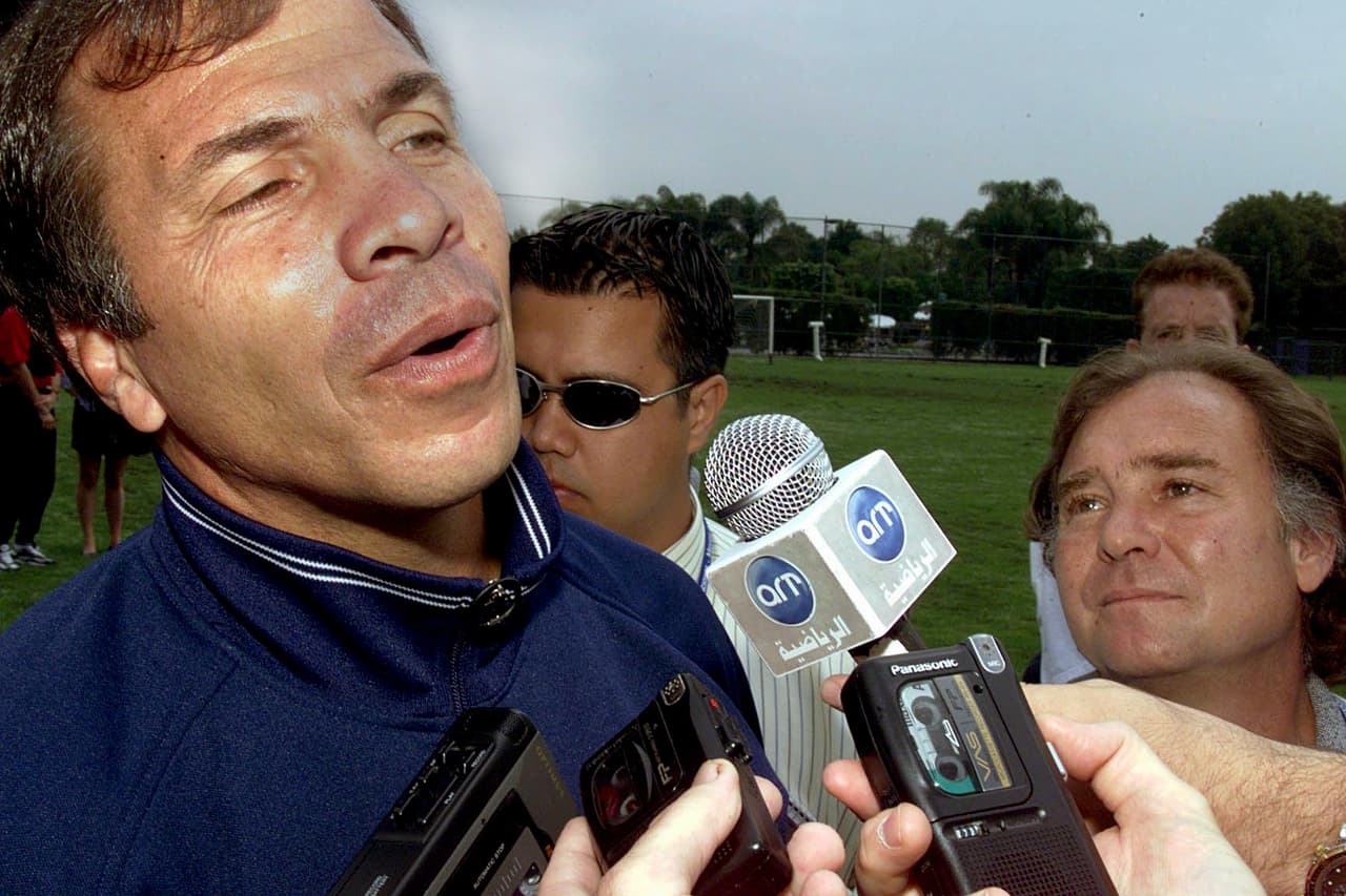 La Confederaciones México 99 fue asimismo el primer torneo de Bruce Arena al mando del Team USA.