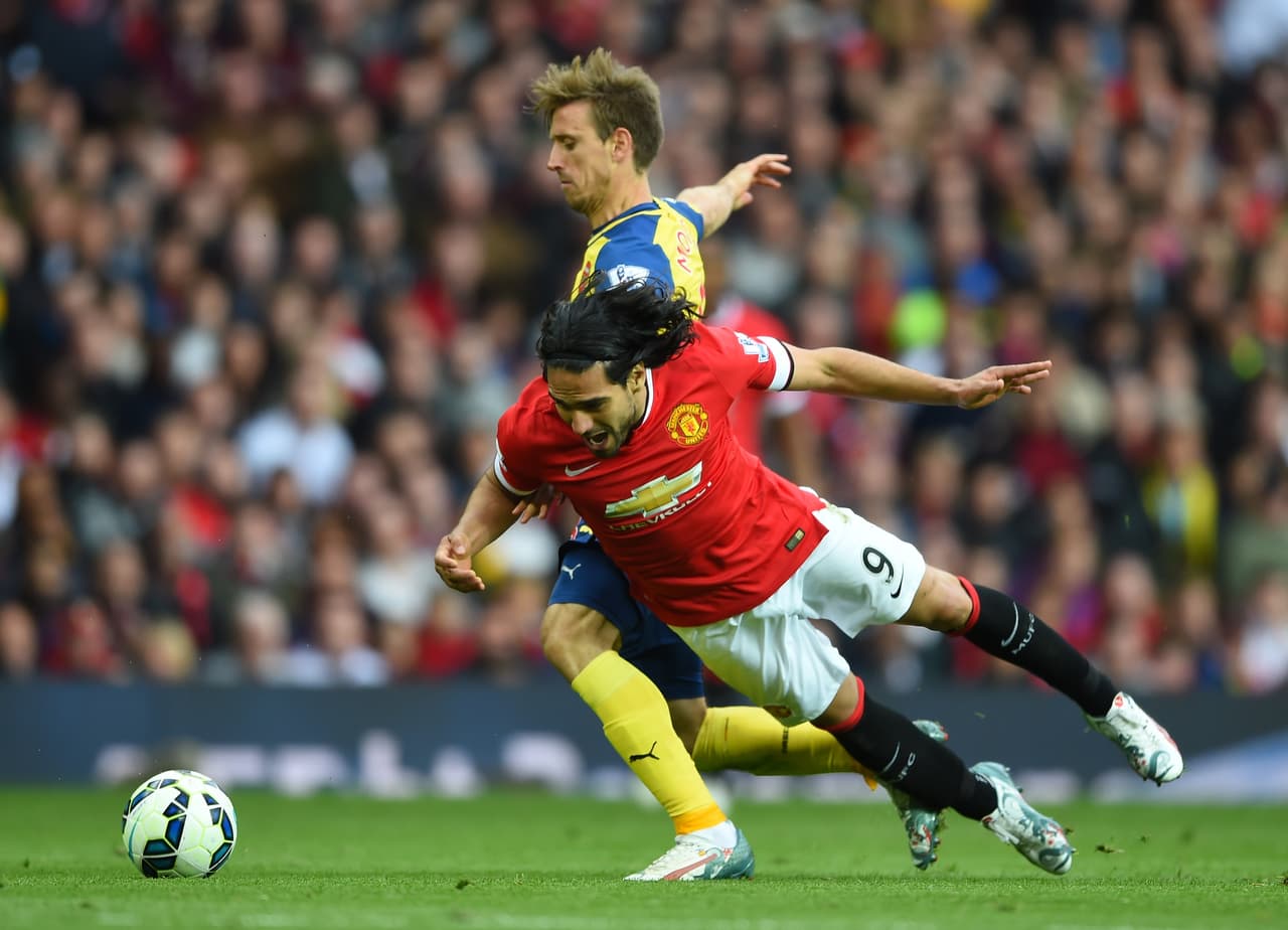 El colombiano Radamel Falcao García se perdió el Mundial por una lesión de ligamento cruzado en la rodilla y tras ese receso llegó a Manchester United y luego al Chelsea, en dos años en los que estuvo muy lejos de su nivel goleador.