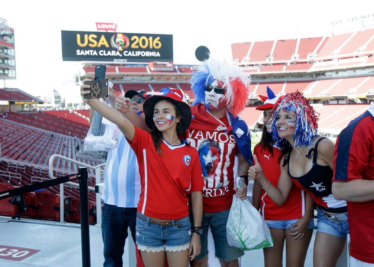 La Copa América Centenario no sólo fue un espectáculo dentro de las canchas sino en las gradas. Disfruta de las bellezas que apoyaron a sus ídolos.