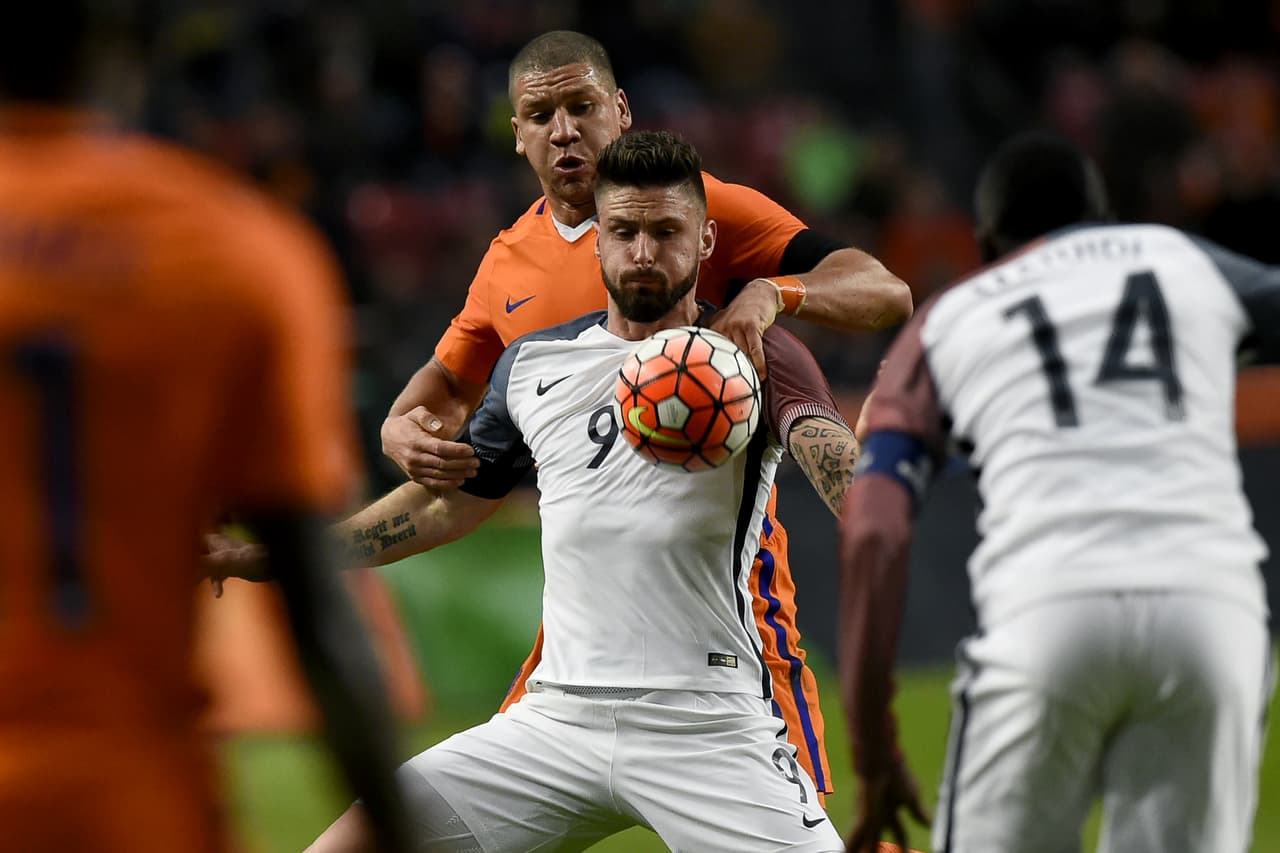 El anfitrión de la Eurocopa se llevó el triunfo 3-2 en amistos ante Holanda