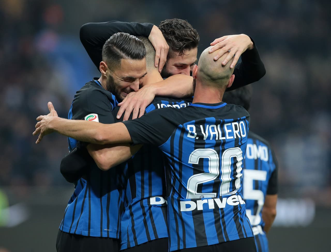 <b>Inter de Milán (UEFA) </b>- El equipo Neroazzurro cierra el grupo de los equipos con dos títulos por parte de Europa. Los logró en los años 1964 y 1965.