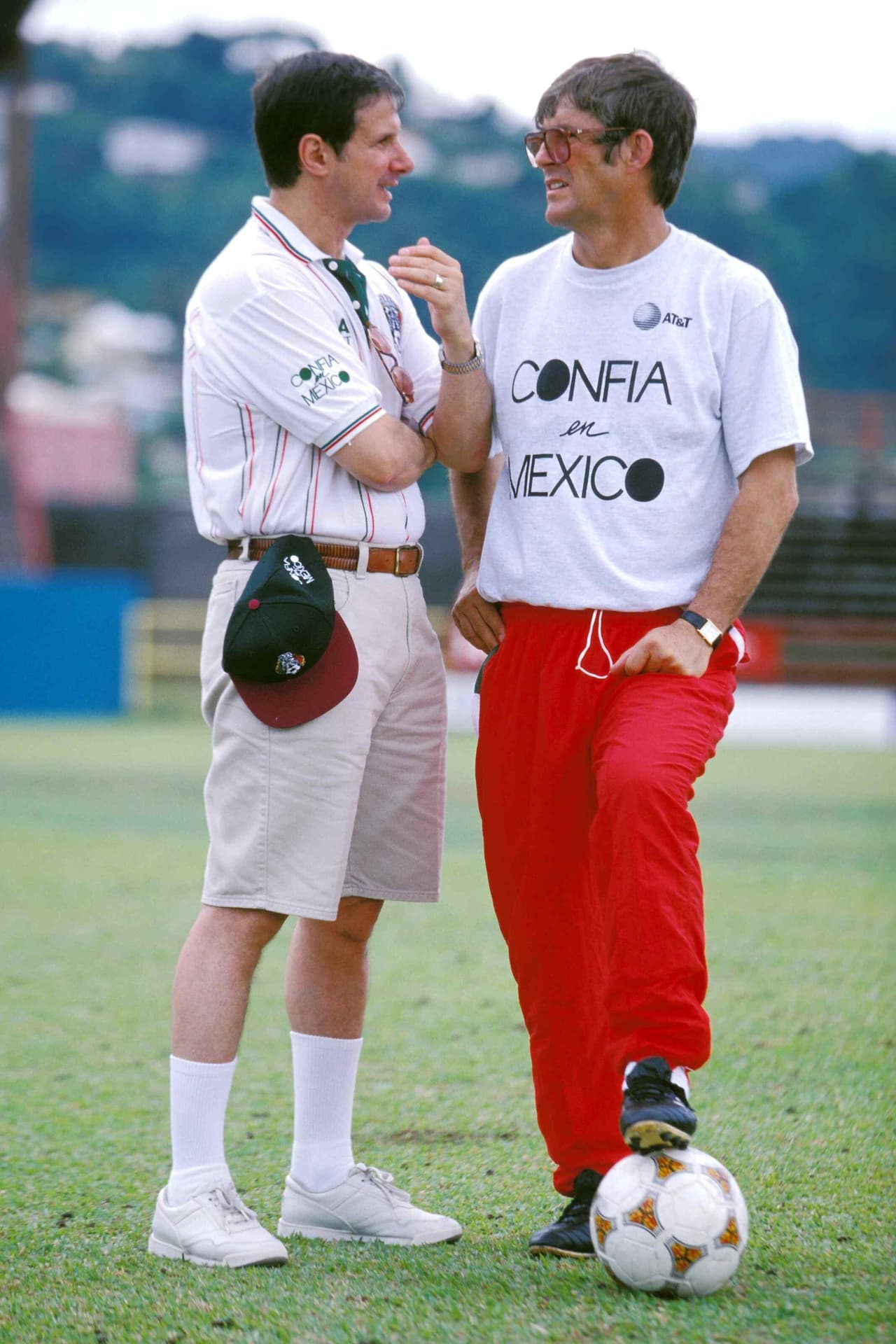 Enrique Borja, entonces presidente de la Femexfut, puso su confianza en Bora para calificar a México e hilar así dos citas mundialistas consecutivas.