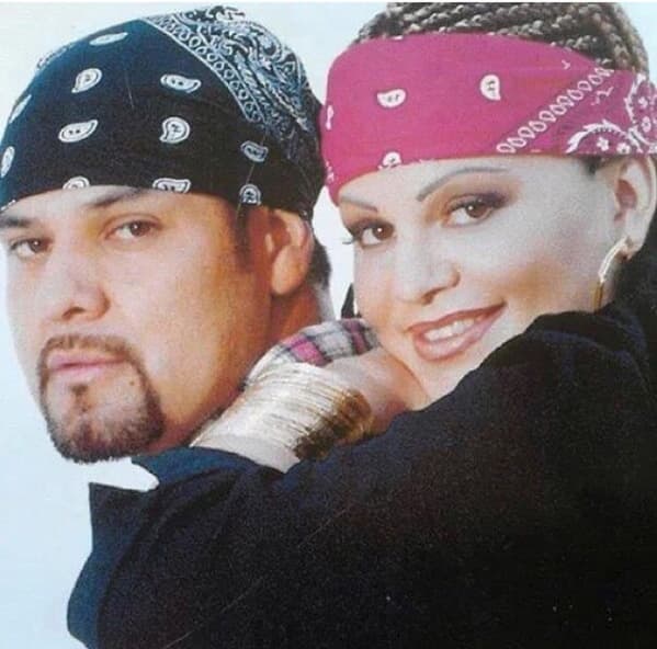 Él fue su segunda pareja, Juan Manuel López, con quien tuvo a dos de sus hijos: Jenicka y Johnny.