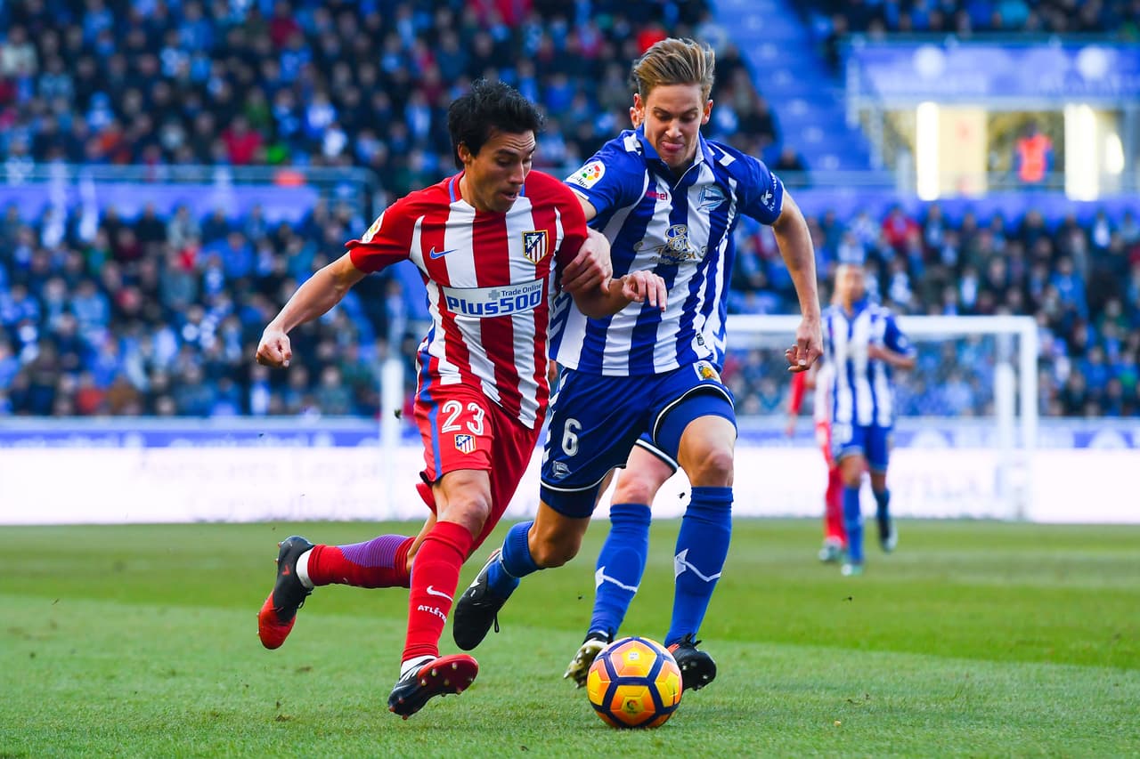 El argentino Nicolás Gaitán también pegó el salto del fútbol portugués con el Benfica al Atlético de Madrid. Le está costando un poco el haber subido de nivel en la escuadra de Diego Pablo Simeone.