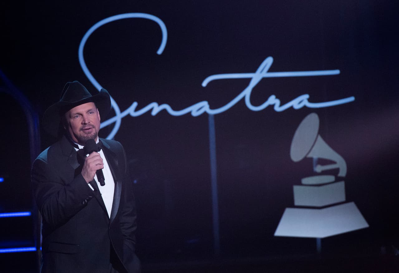 Garth Brooks fue parte del elenco.