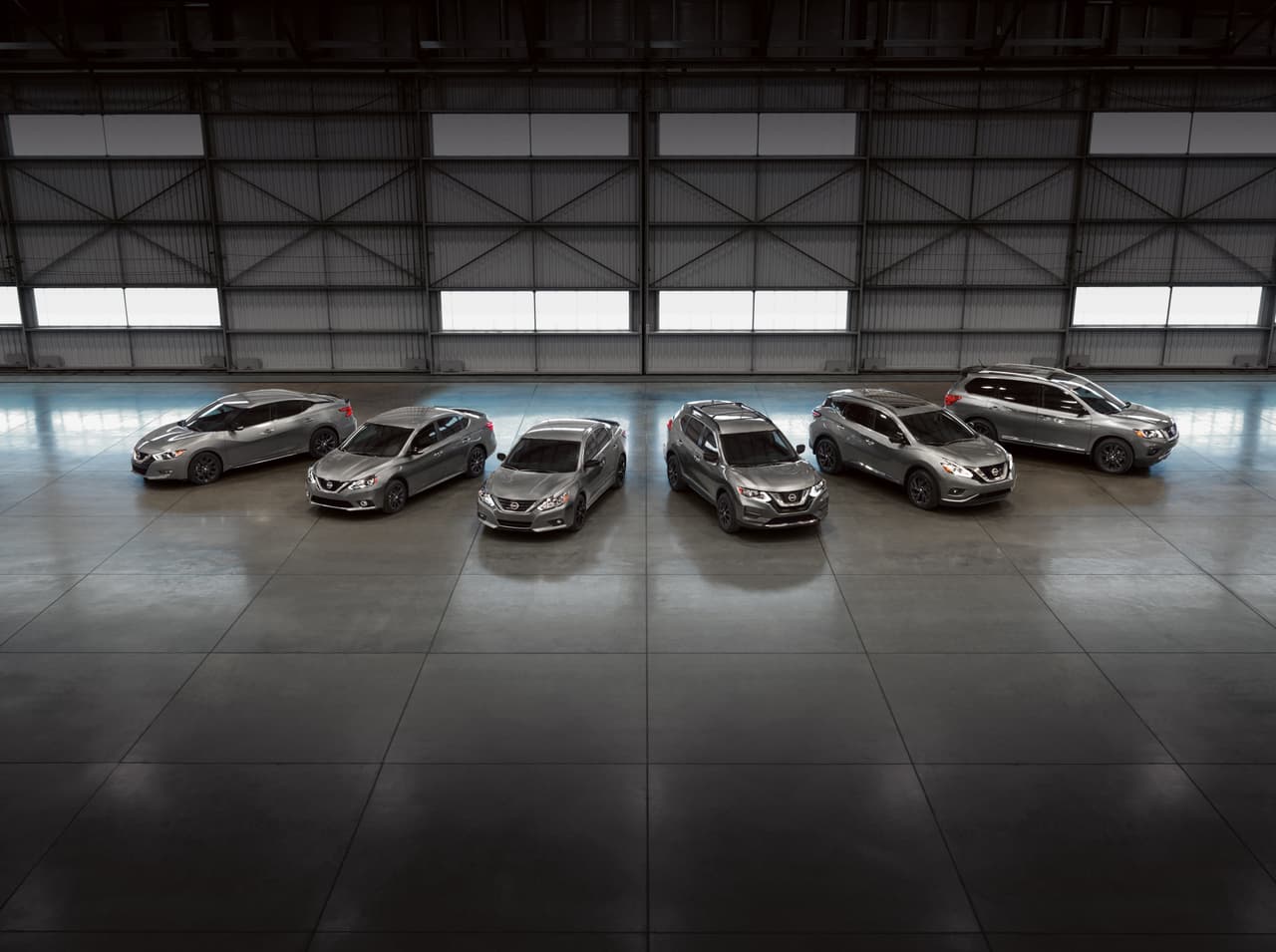 <b><a href="http://www.univision.com/noticias/nissan">Nissan</a> </b>mostró en el
<b><a href="http://www.univision.com/temas/auto-show-de-chicago">Auto Show de Chicago</a> </b>su paquete
<b>Midnight Edition</b>, el cual ahora incluye en los modelos
<b>Altima, Maxima, Murano, Pathfinder, Rogue y Sentra</b>. Los vemos en detalle en esta galería.