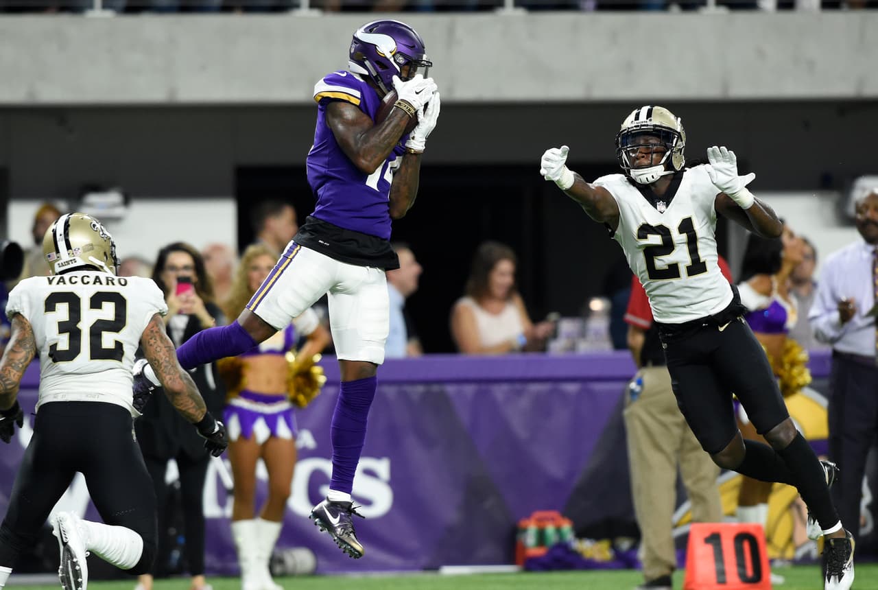 Stefon Digs tuvo una gran tarde con Minnesota atrapando 8 pases para 173 yardas, incluyendo 2 en las diagonales.
