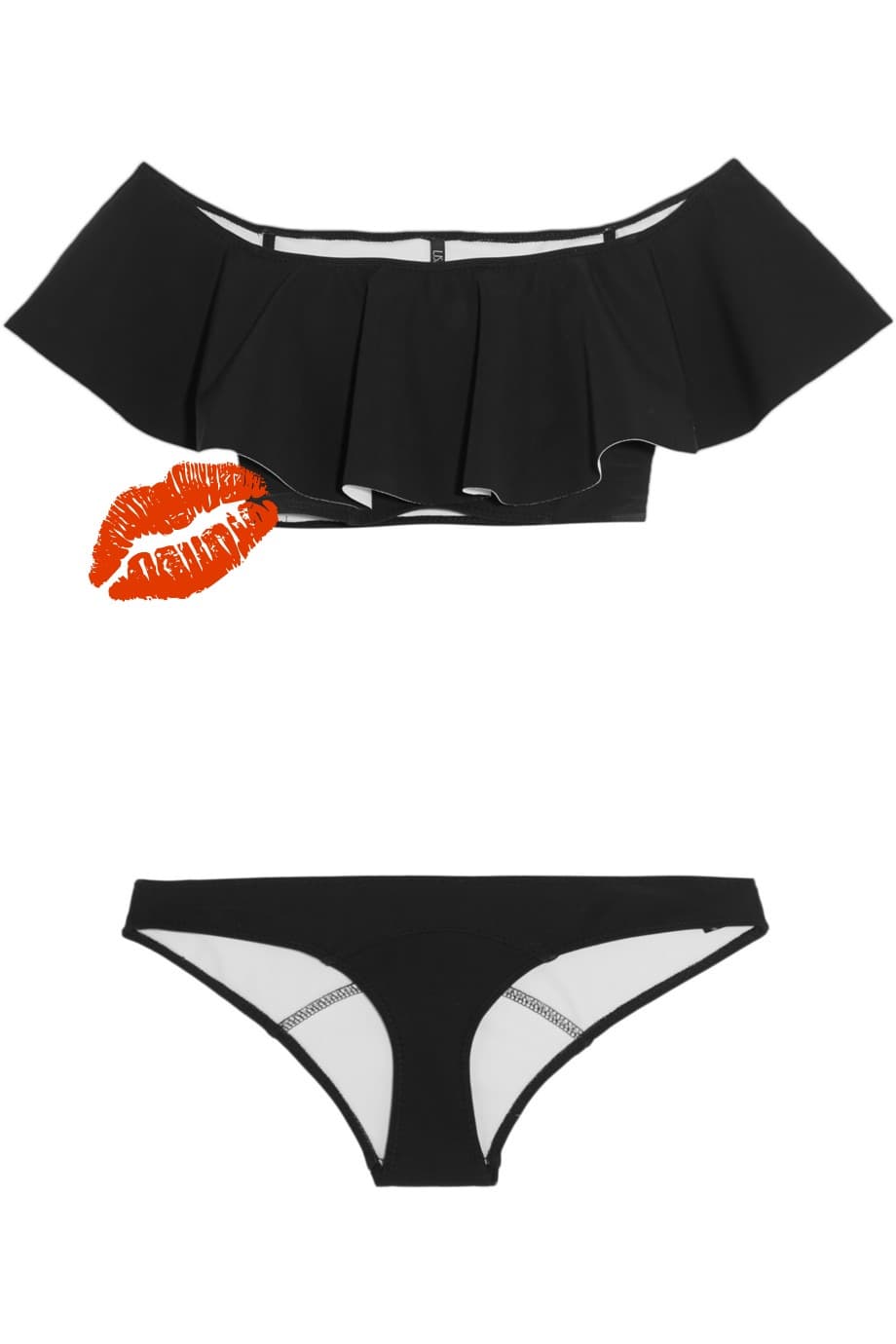 Busto pequeño: Si eres talla A o B significa que no necesitas mucho soporte, por lo que puedes aprovechar a usar trajes de baño como los strapless o los que tienen holanes (Lisa Marie Fernandez, 400 dólares).