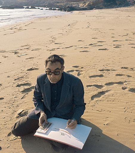 La exhibición estará abierta en el 333 S. Haslted St hasta octubre del 2015.