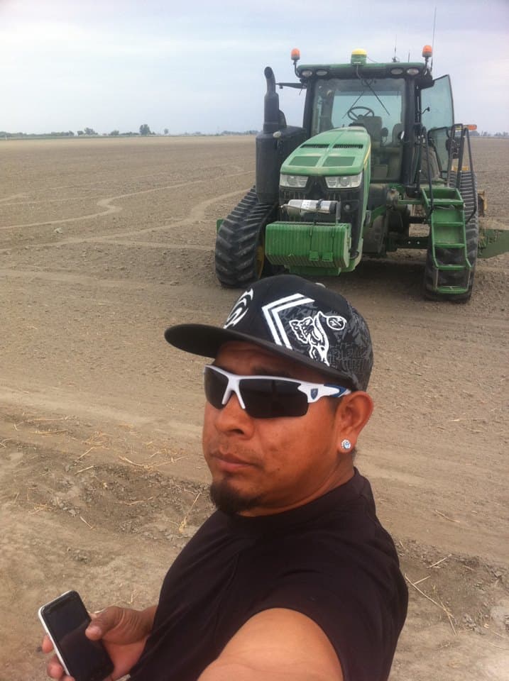 Humberto González era tractorista en Fresno, CA.