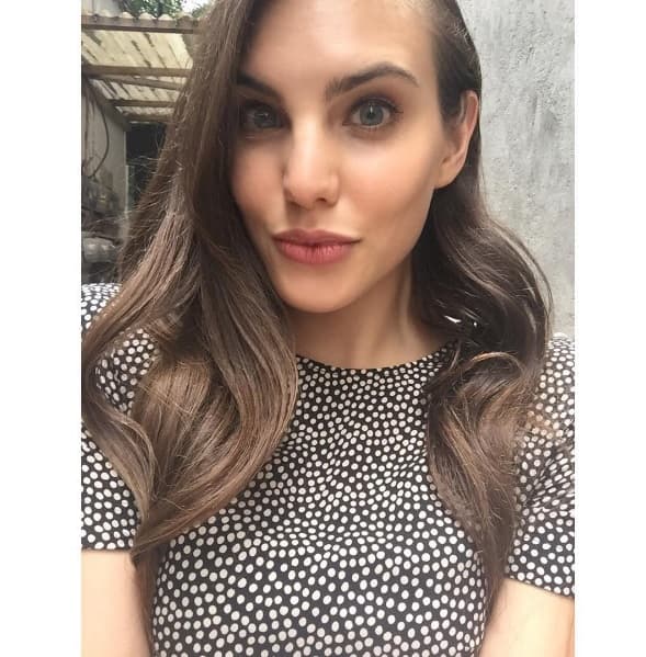 ¿Eres fan de Natasha? Repasa con nosotros las mejores ‘selfies' de esta guapa actriz, cantante, modelo y conductora argentina.