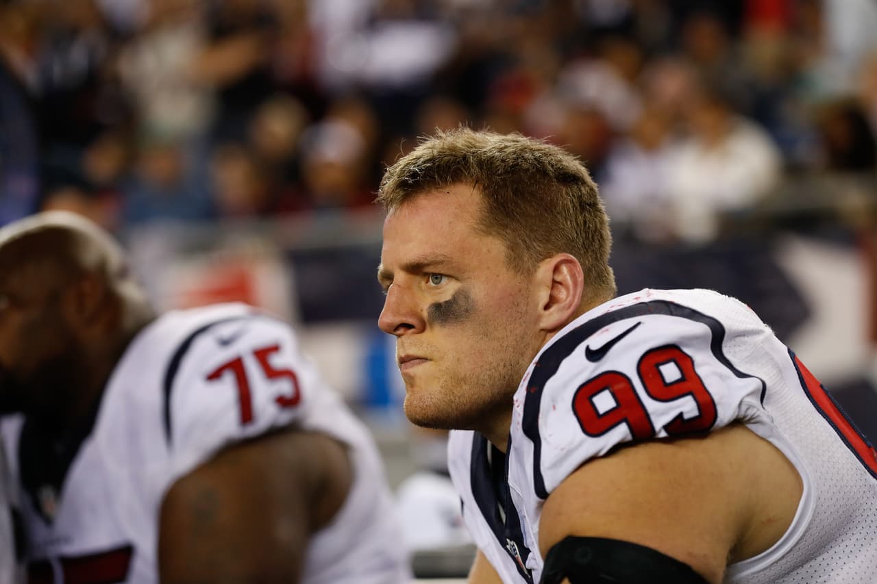 Houston Texans defensive end J.J. Watt (99) is seen during to an NFL football game against the New England Patriots on Thursday, Sept. 22, 2016, in Foxborough, Mass. New England won 27-0. (Aaron M. Sprecher via AP)
