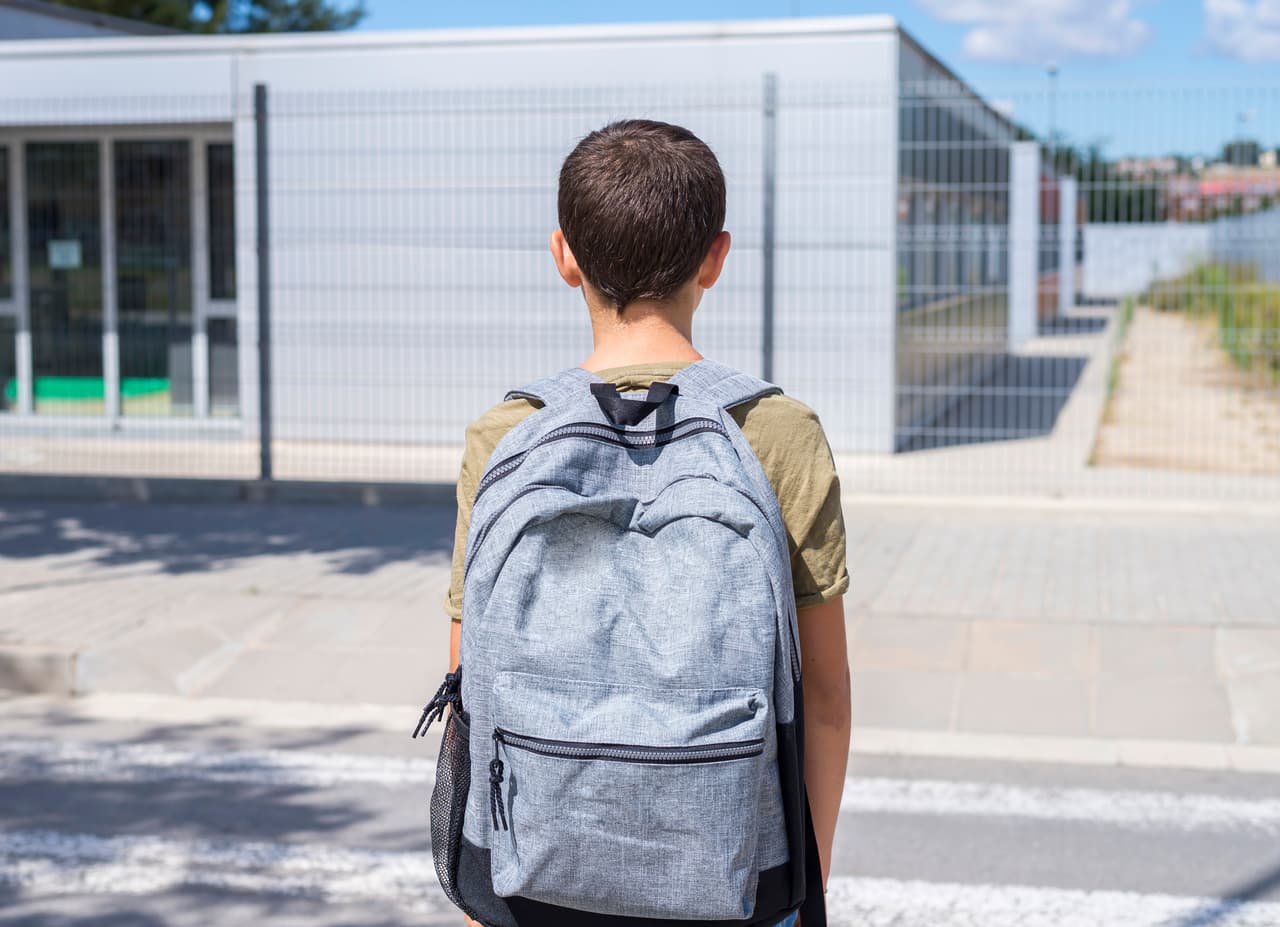 Una madre dice que su hijo de 9 años se suicidó después de decir en el colegio que era gay