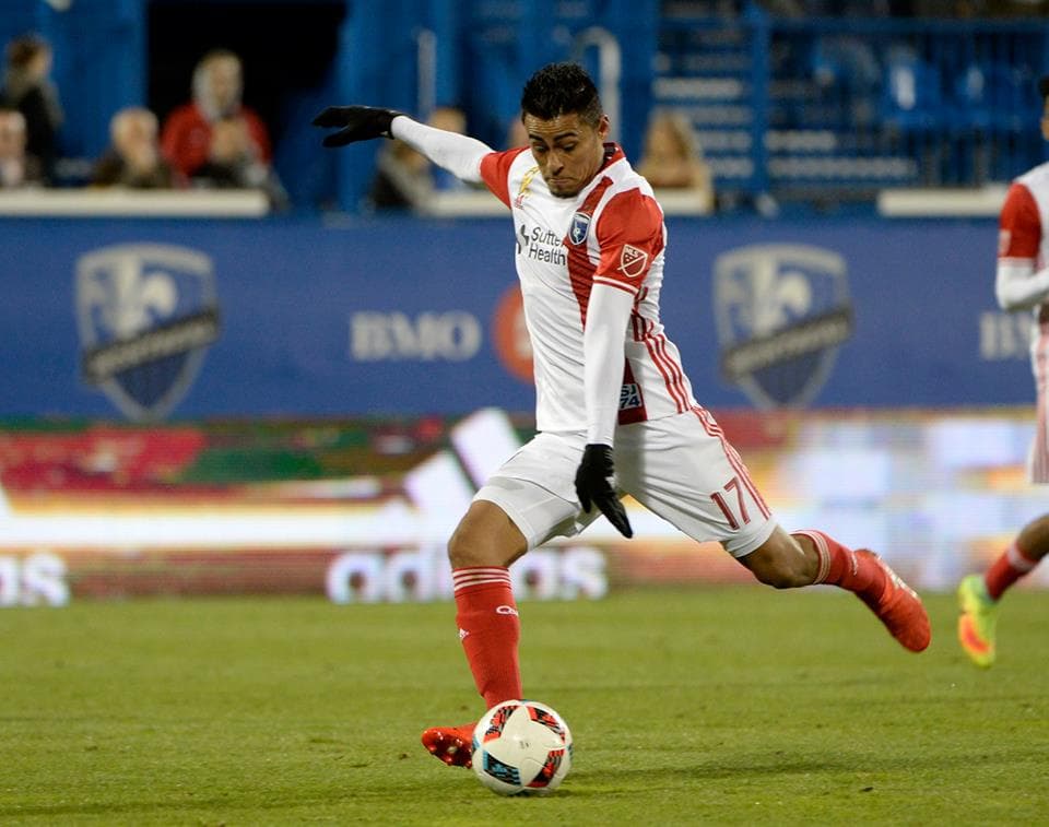El salvadoreño Darwin Cerén, baluarte en el centro de la cancha para el equipo californiano. (Facebook | San Jose Earthquakes)