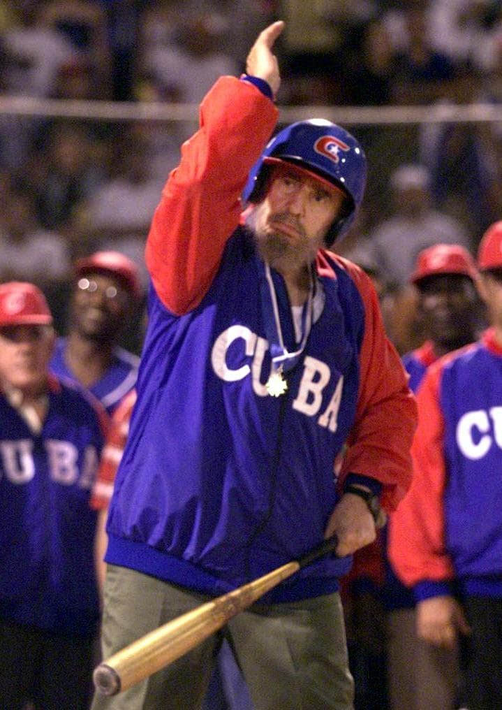 Pese a su edad y malestares físicos, Castro siempre se dio tiempo de practicar y fomentar el deporte para las nuevas generaciones.