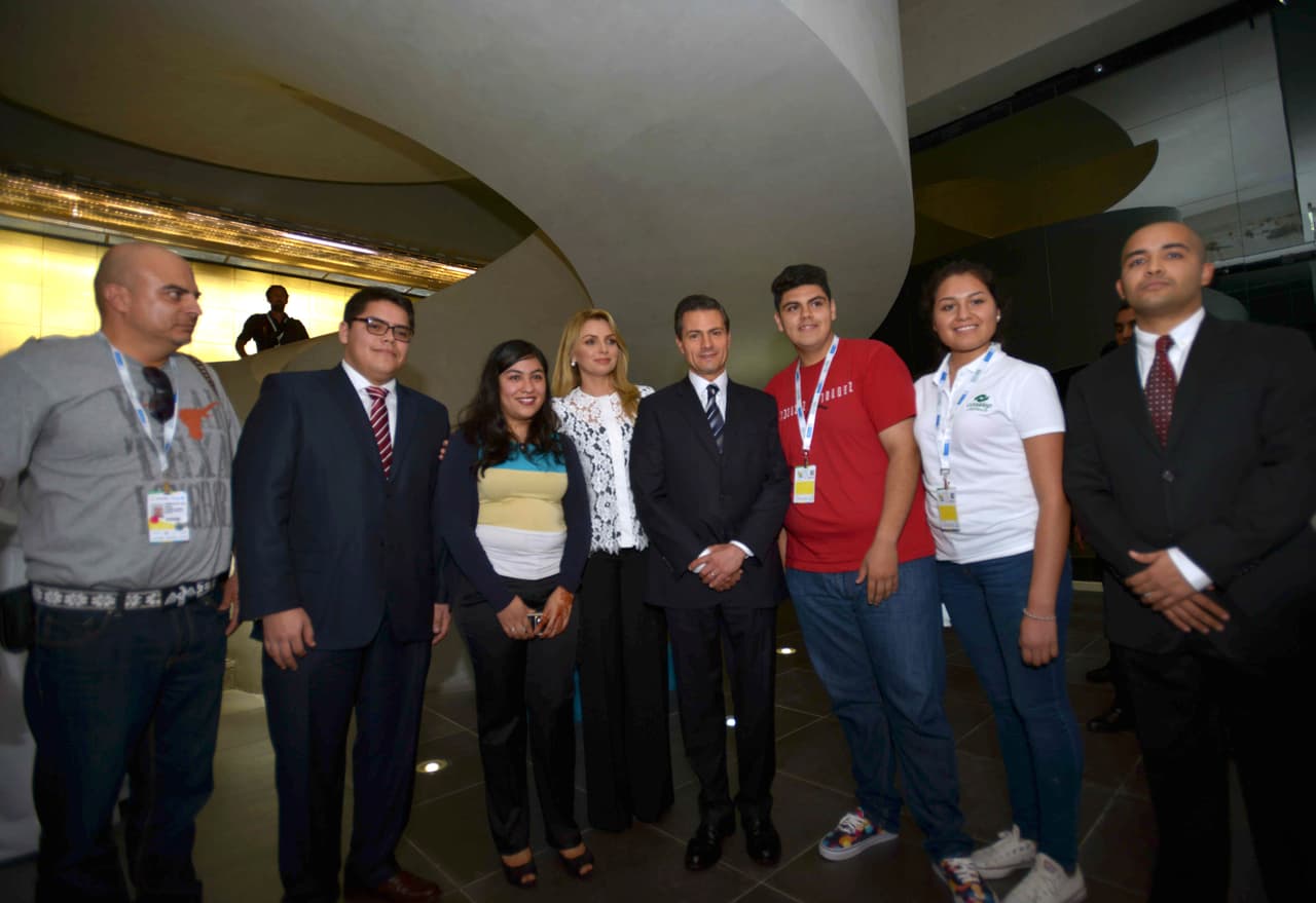 El estilo conservador de la primera dama de México.