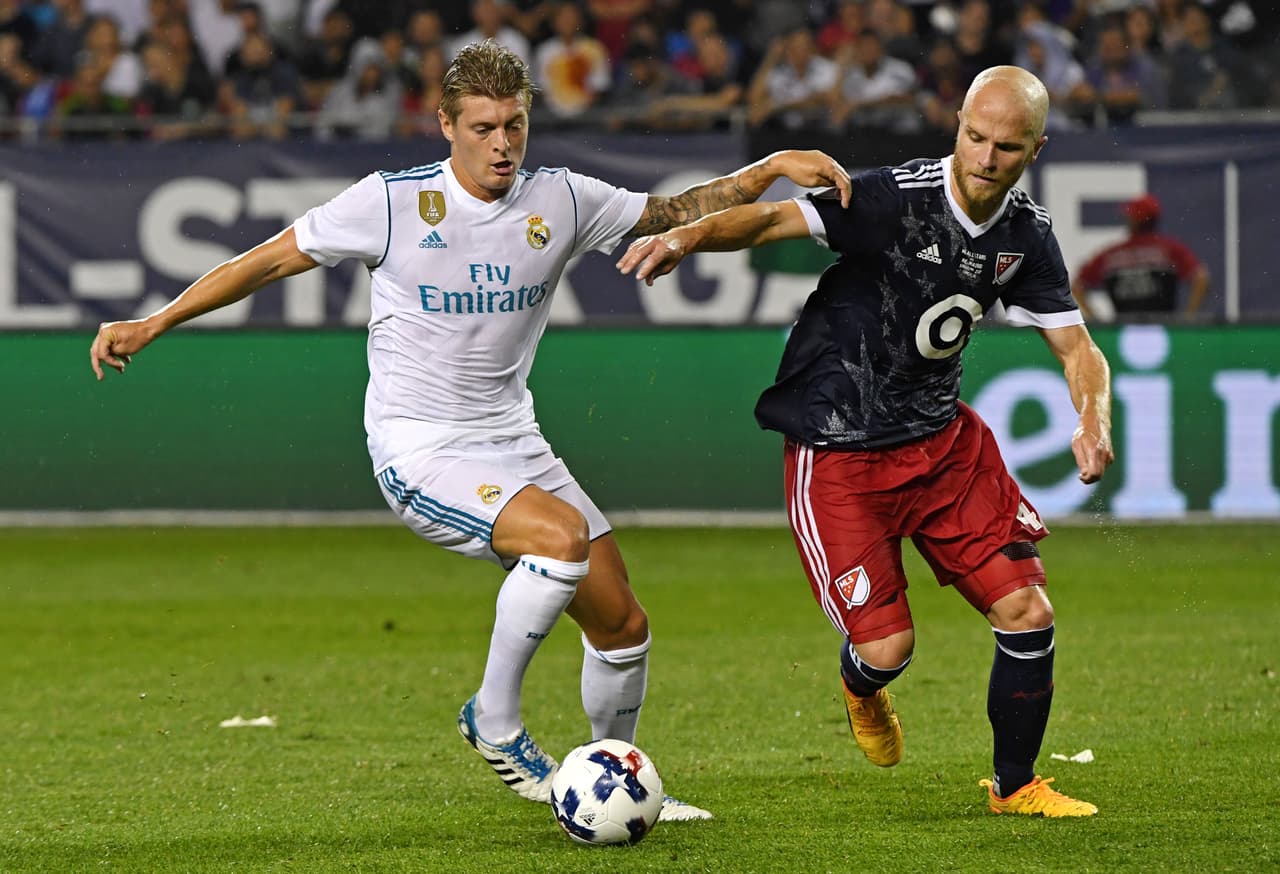 Siempre atento, Michael Bradley fue uno de los principales responsables de que el arco del All-Star Team se mantuviera a cero en la primera mitad. (USA Today Images)