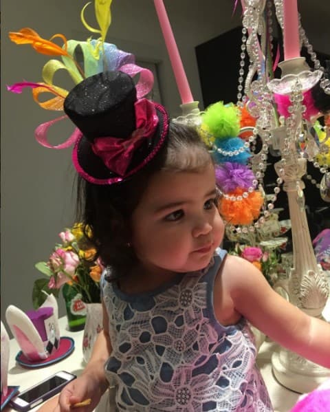 ¡Las cámaras la adoran! Baby Giulietta es toda una reina de las redes sociales.